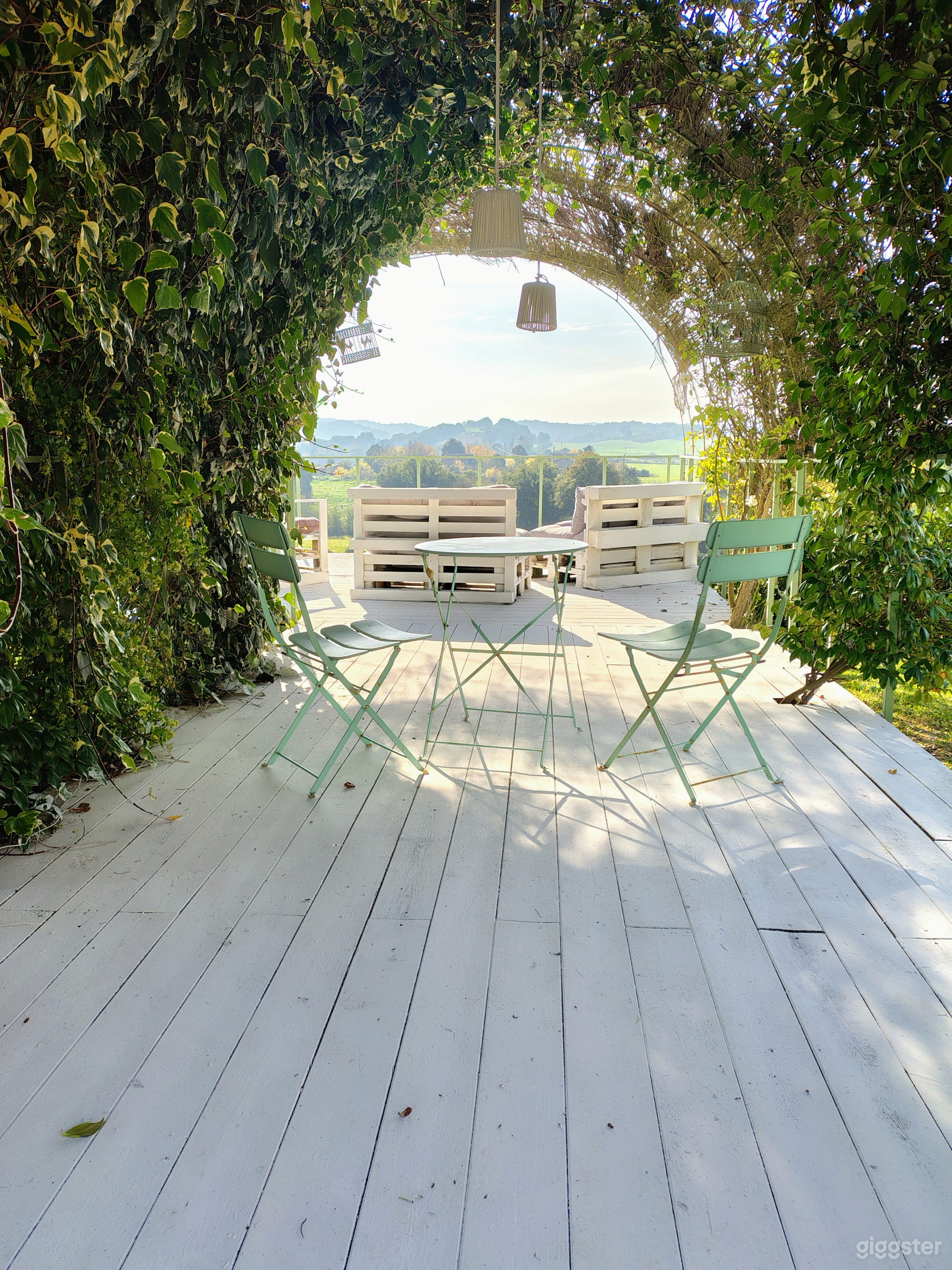 Foto di Luxury home with private spa 3