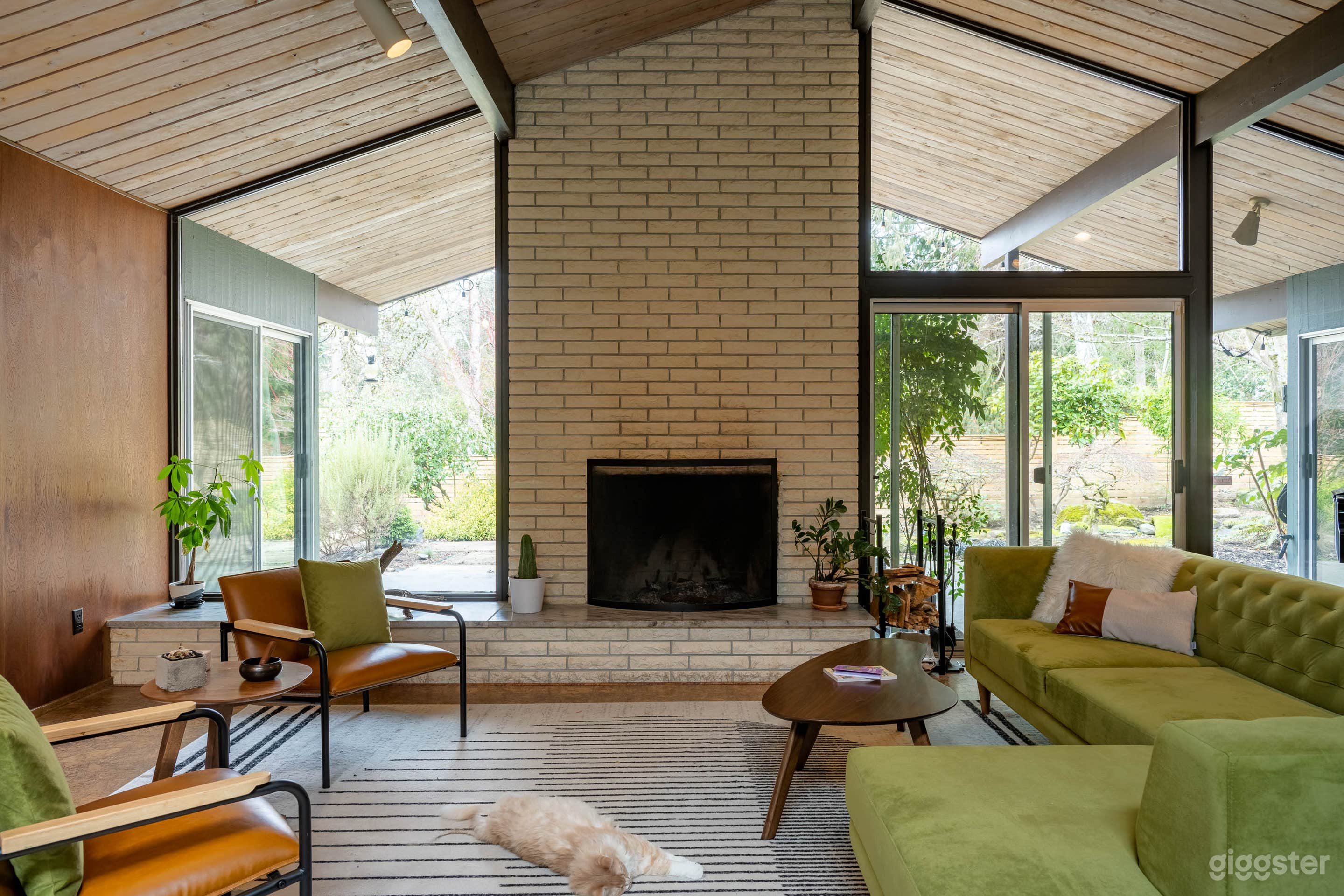 Famous Midcentury Modern Home Photo 1