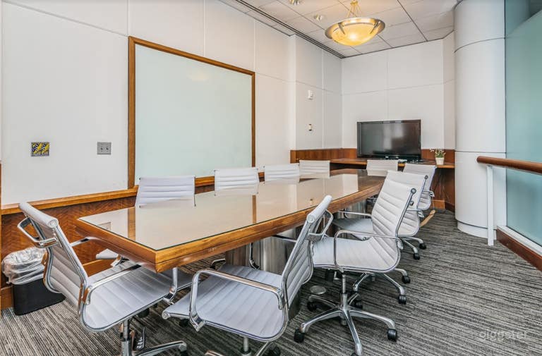  State of the Art Meeting Spaces on Main 