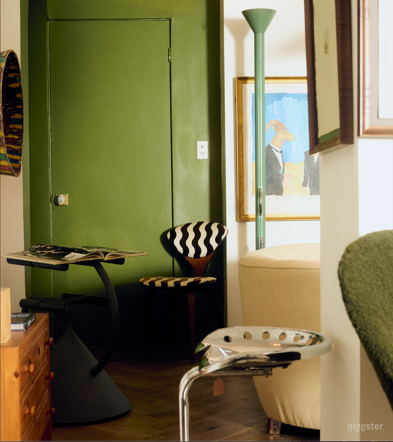  A Gallery for Gatherings 