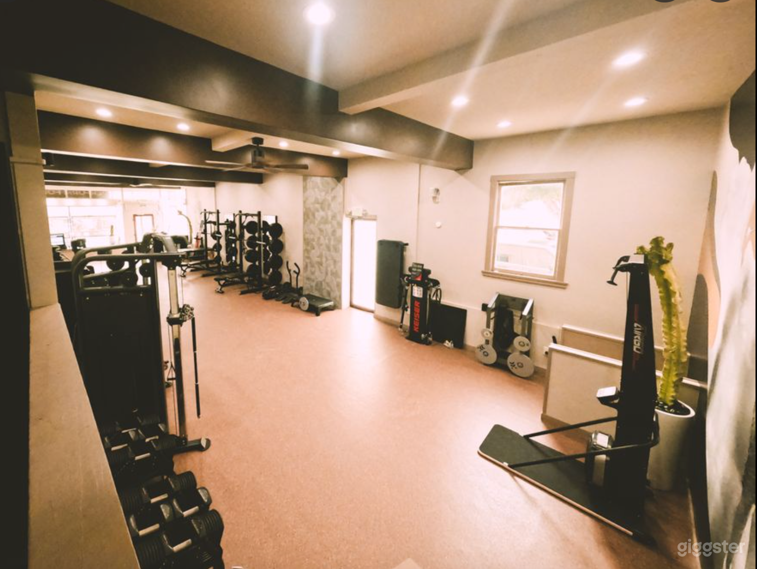 High Golf Training Facility  Photo 1