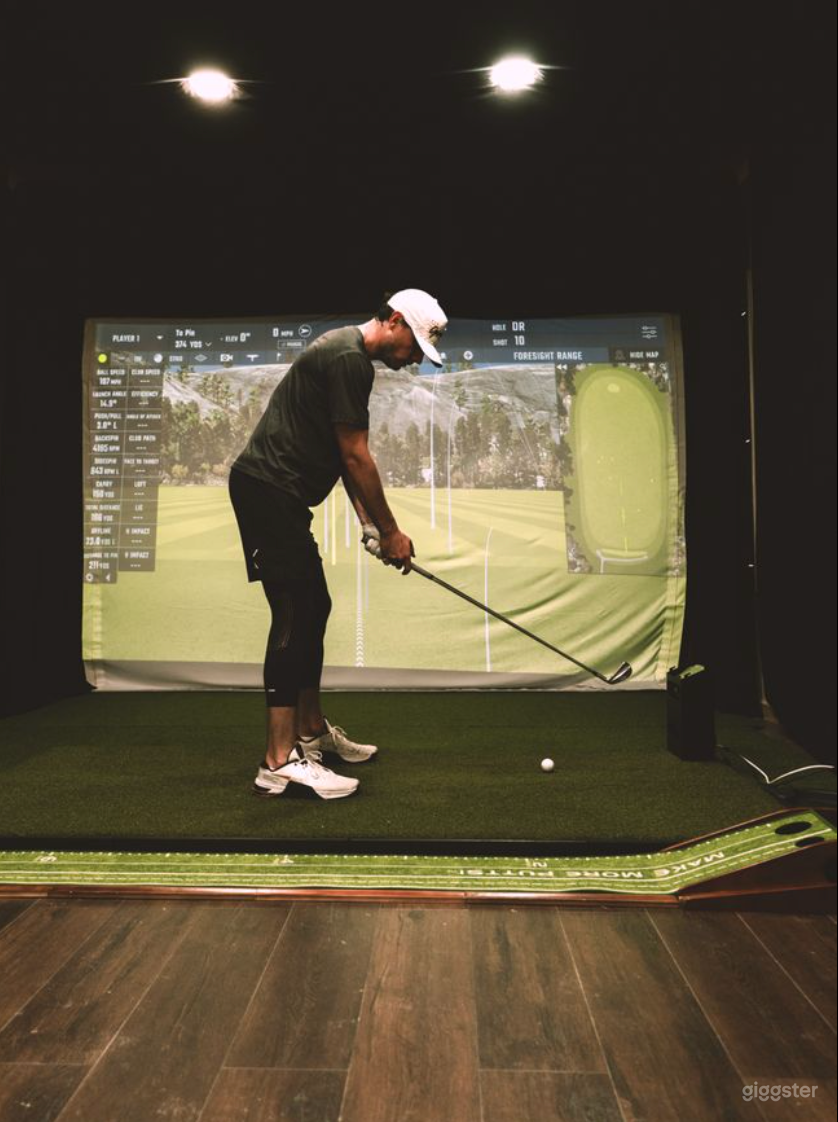 High Golf Training Facility  Photo 4