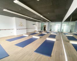  Studio space for rent (Yoga/Pilates) 