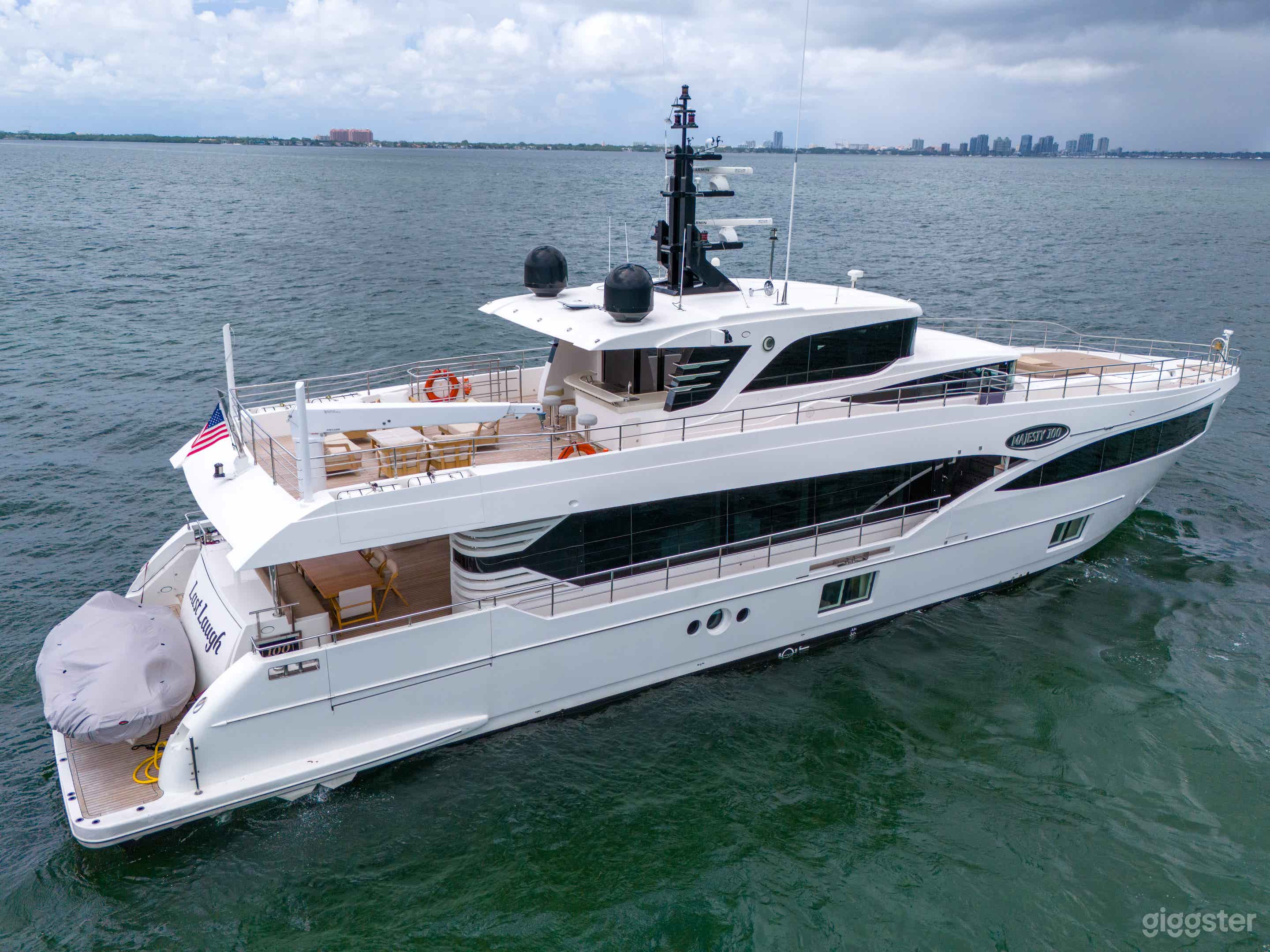 'Last Laugh' 2020 Majesty 100' Yacht  Photo 1