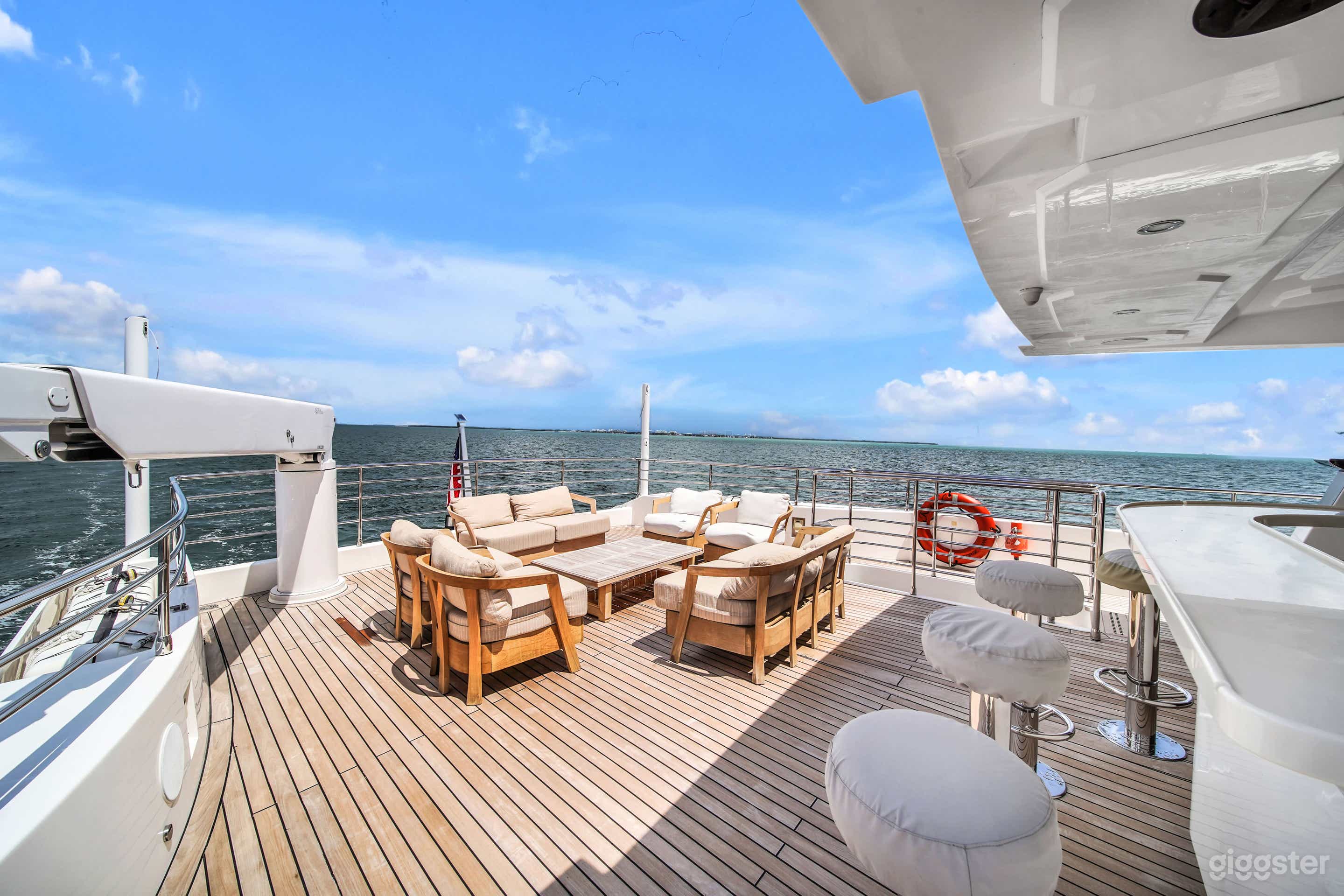 'Last Laugh' 2020 Majesty 100' Yacht  Photo 4