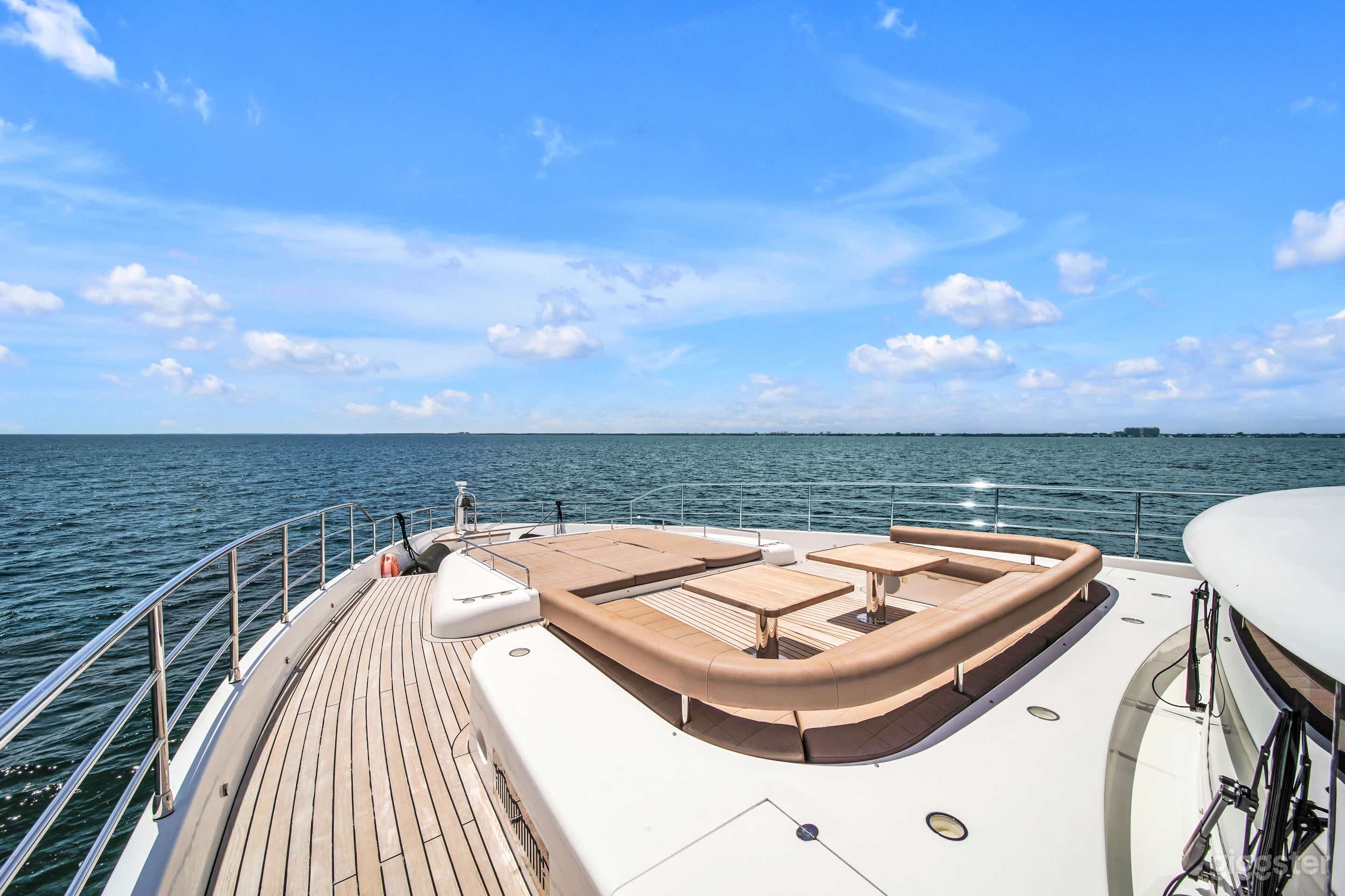 'Last Laugh' 2020 Majesty 100' Yacht  Photo 3