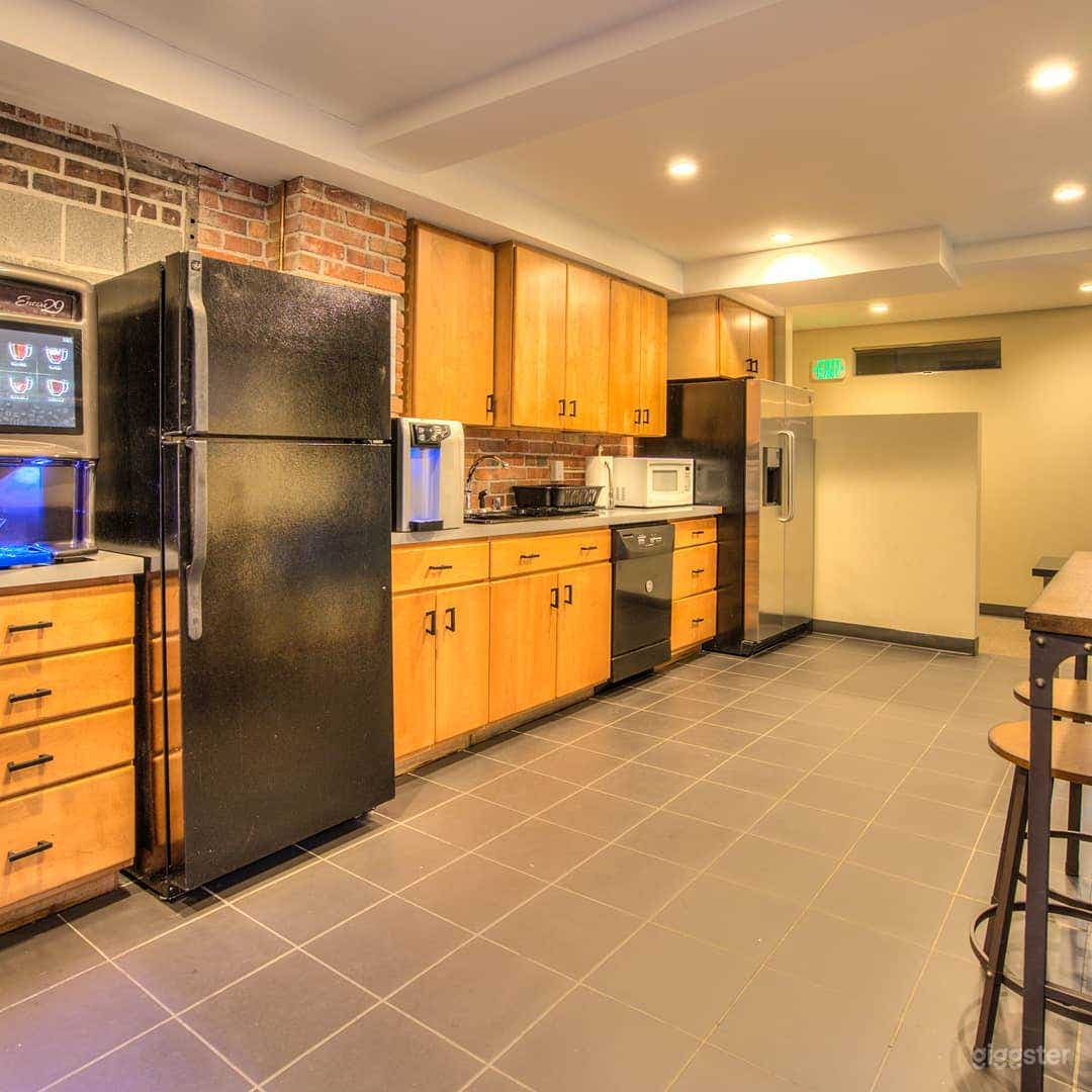 Conference Room A Photo 4