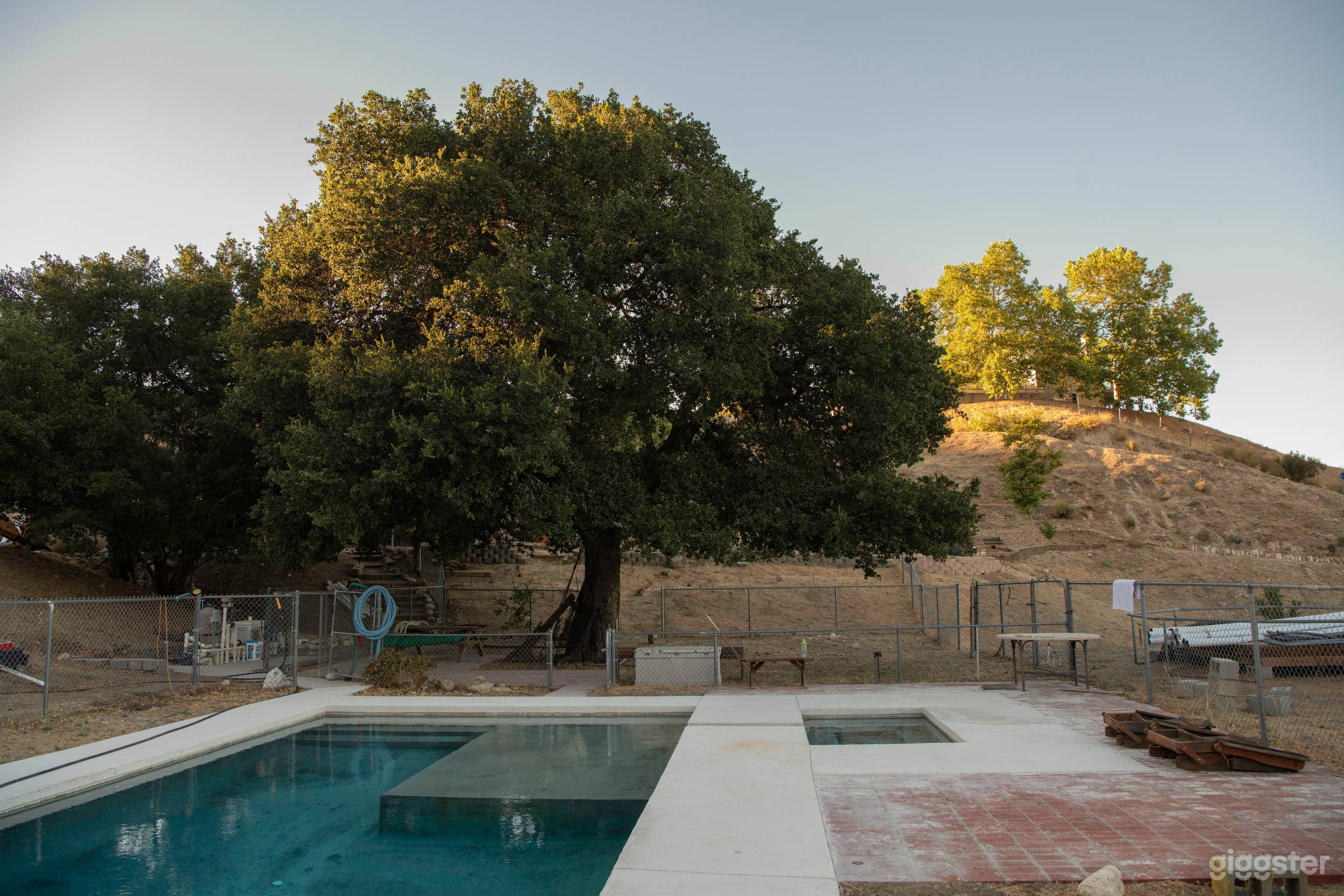 Rustic Mountain ranch with endless possibilities  Photo 2