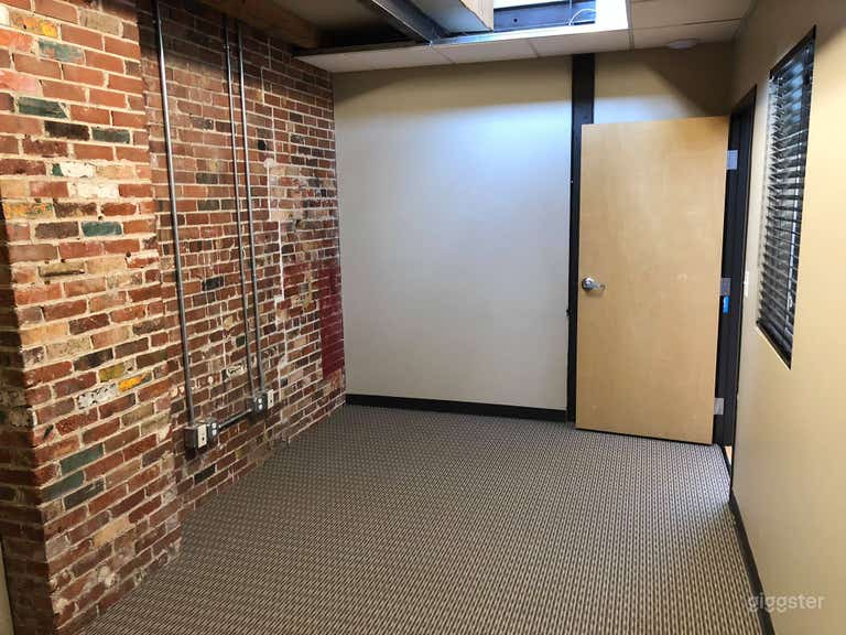  Medium Private Offices in Denver 