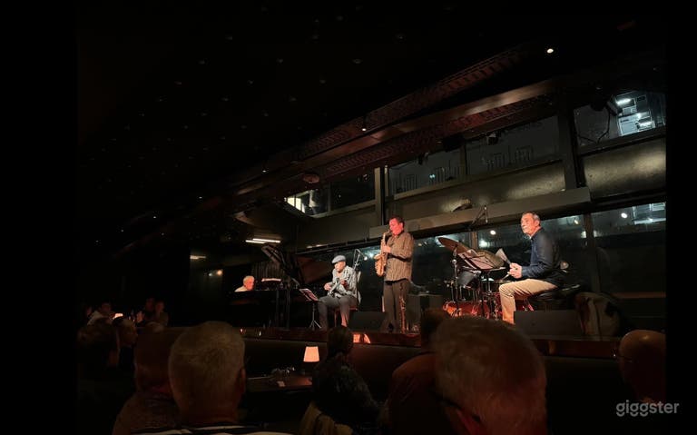  The Club – Versatile Event Space w/ Seine Views 