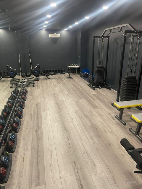 Gimnasio y área de fitness 