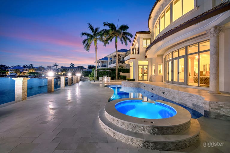  The Palazzo  Waterfront  