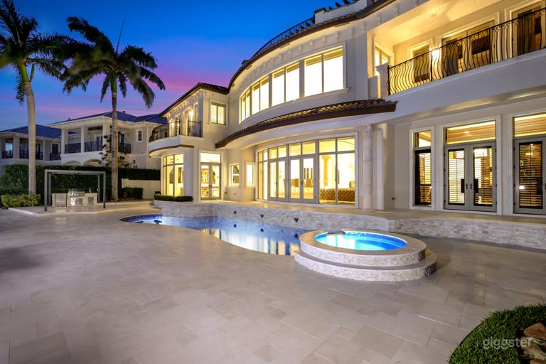  The Palazzo  Waterfront  