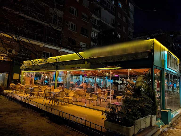  Madrid tavern with a modern touch 