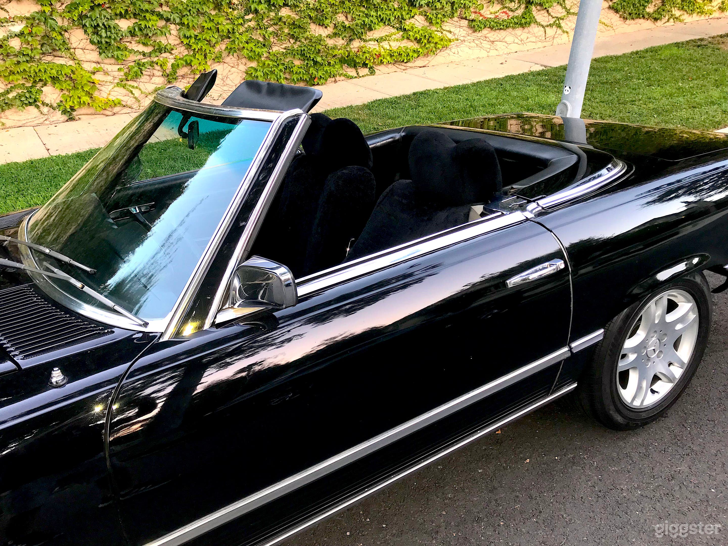 #76,102 Classic 1973 Mercedes 450SL Photo 3