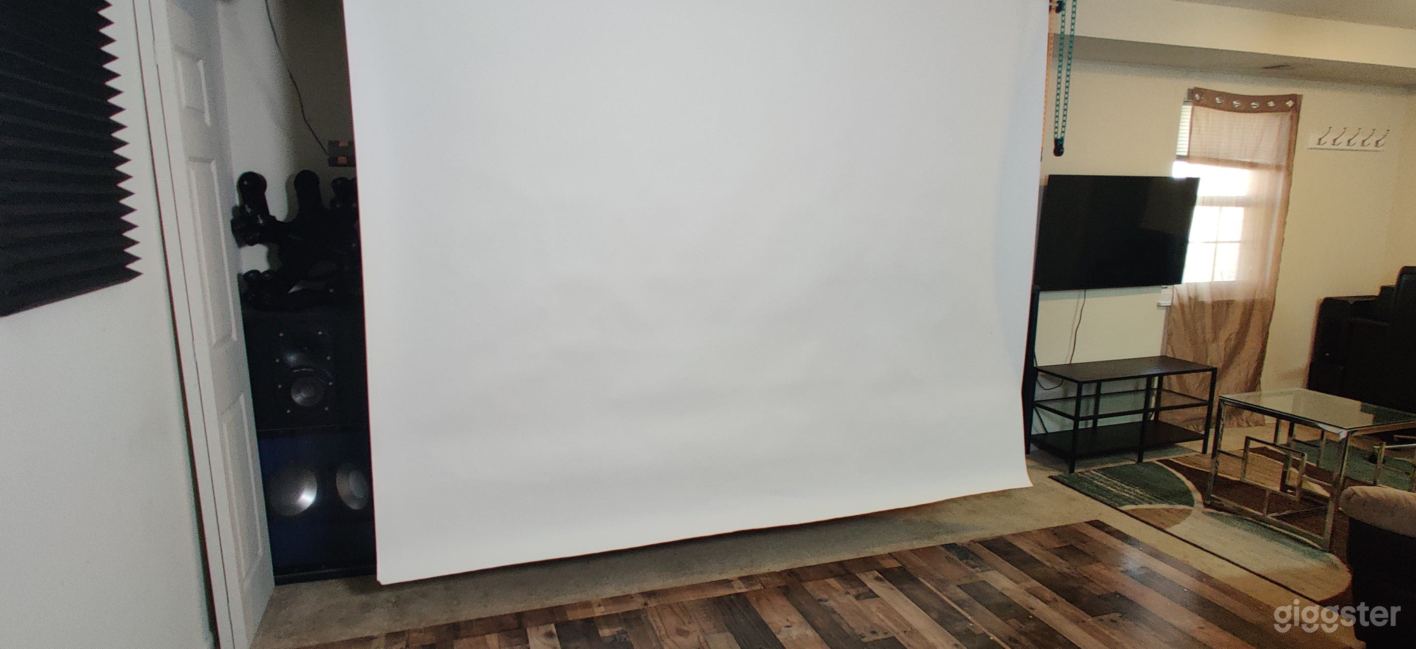 9' Backdrop. Multiple color options available