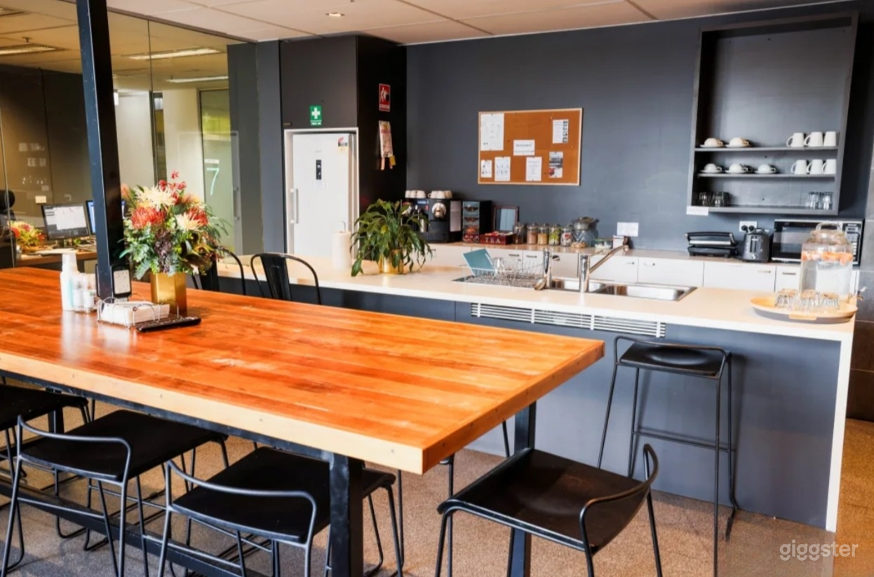 Buller| Meeting Room for 3 Person Photo 3