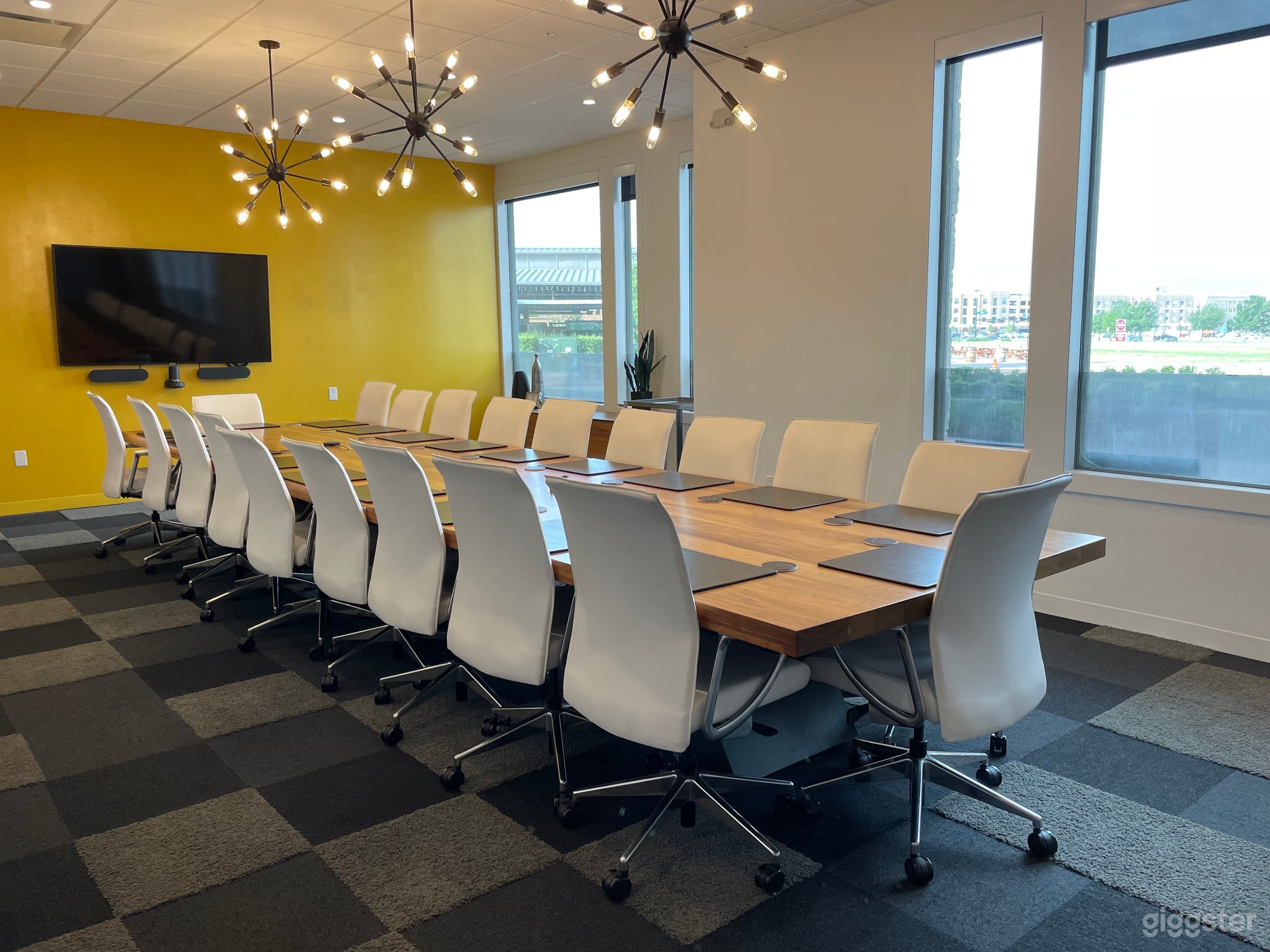 Zoom Room Boardroom Photo 1