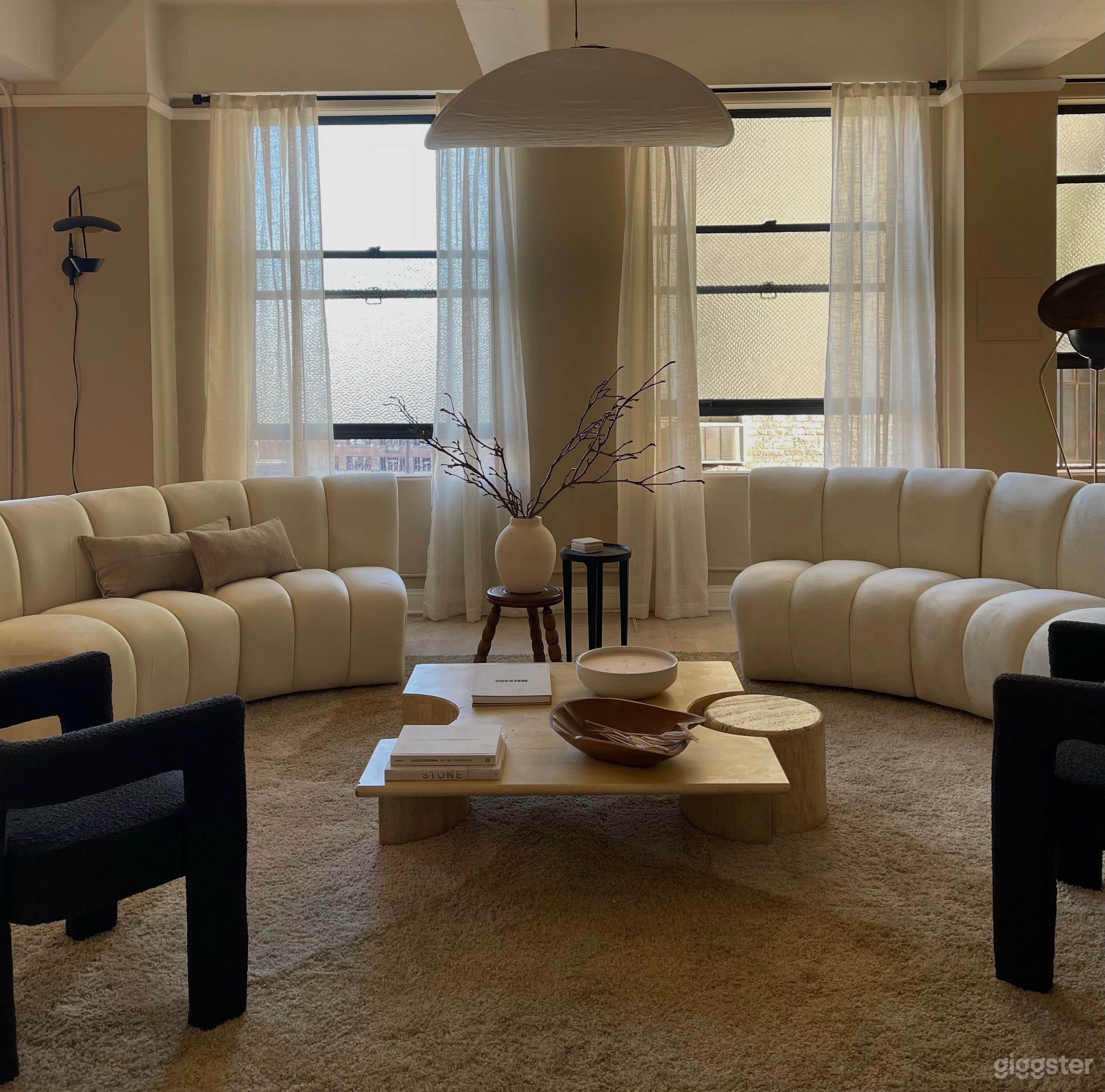 Designer City Office, View of DTLA, Warm Organic I Photo 2