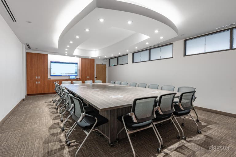  Large Formal Conference Room 
