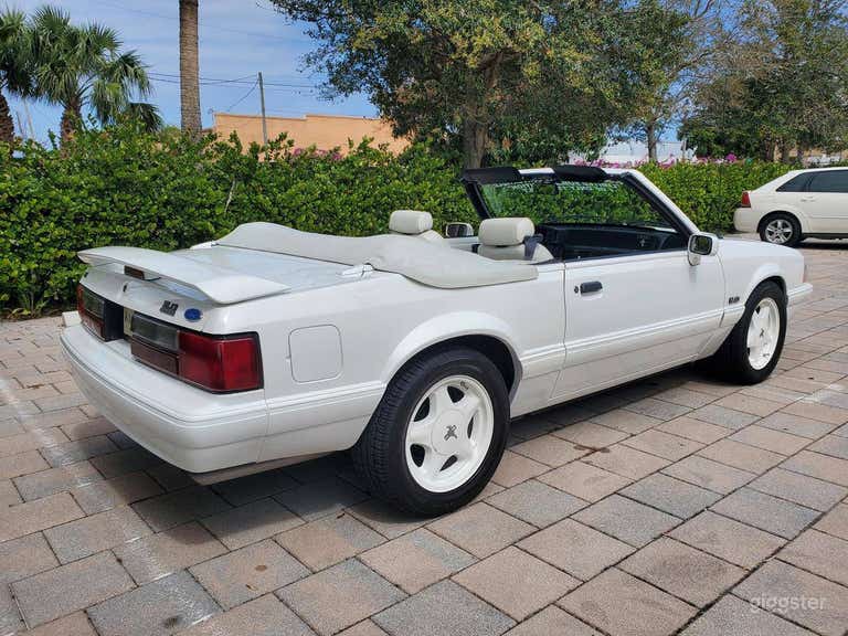  A Stunning White 1993 Ford Mustang LX 5.0 