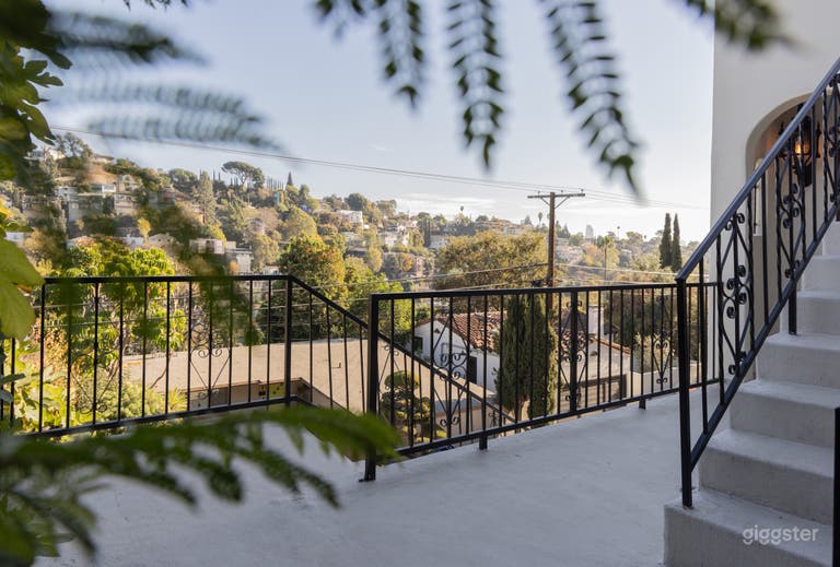  Hillside Spanish Colonial Villa w/ Stunning Views 