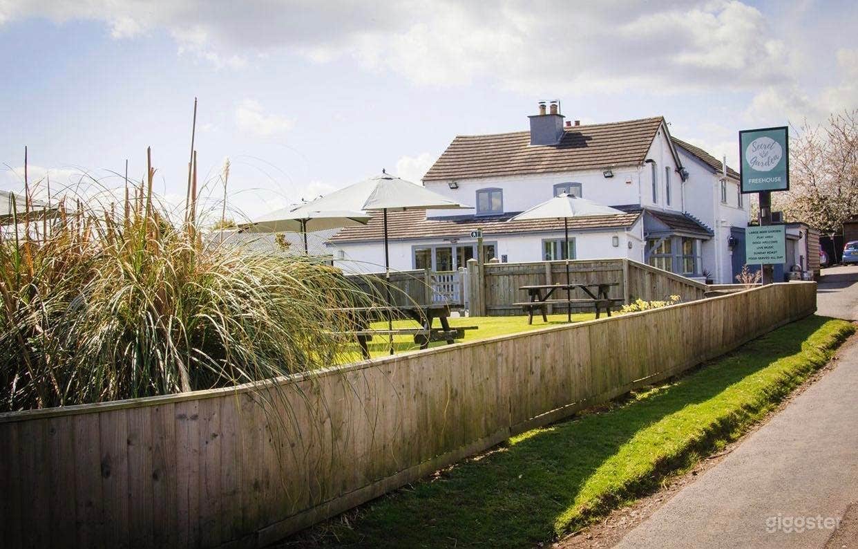 Awesome Country Pub Photo 2