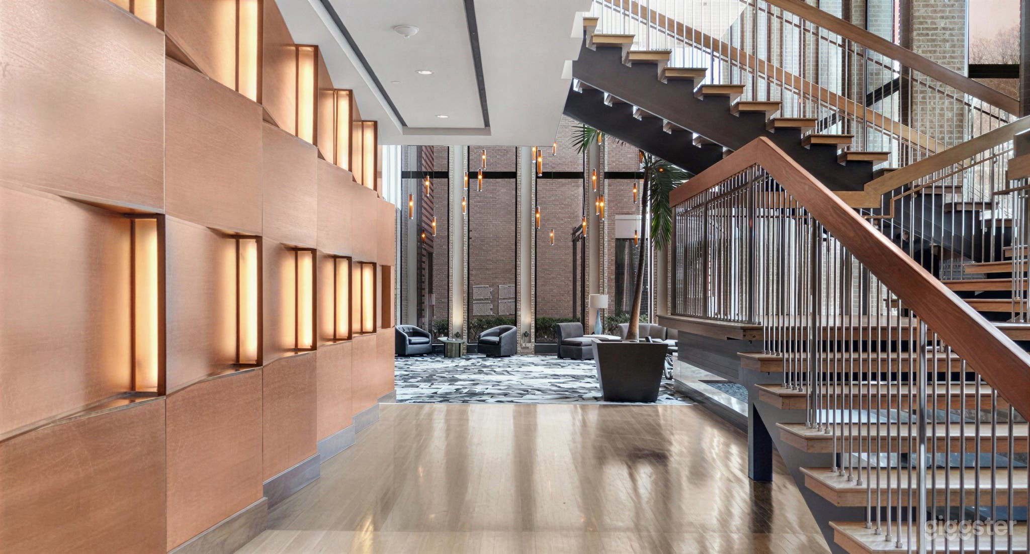 Hotel Lobby with Contemporary Style Photo 4