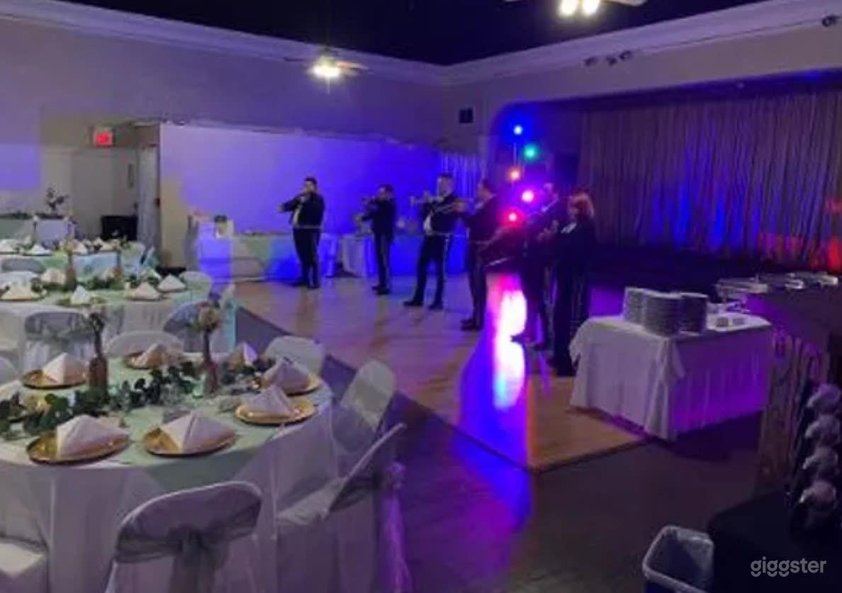 Small Banquet Hall for Productions in Montebello Photo 4