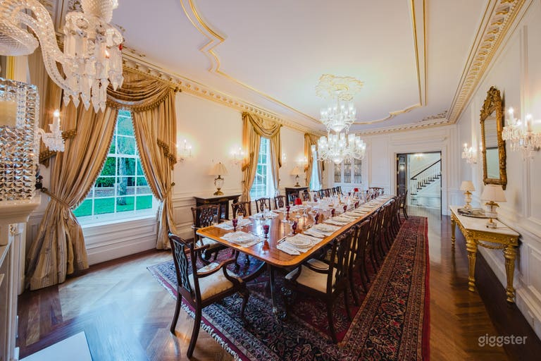  CHATEAU DREAMS FASHION MEETS VERSAILLES 
