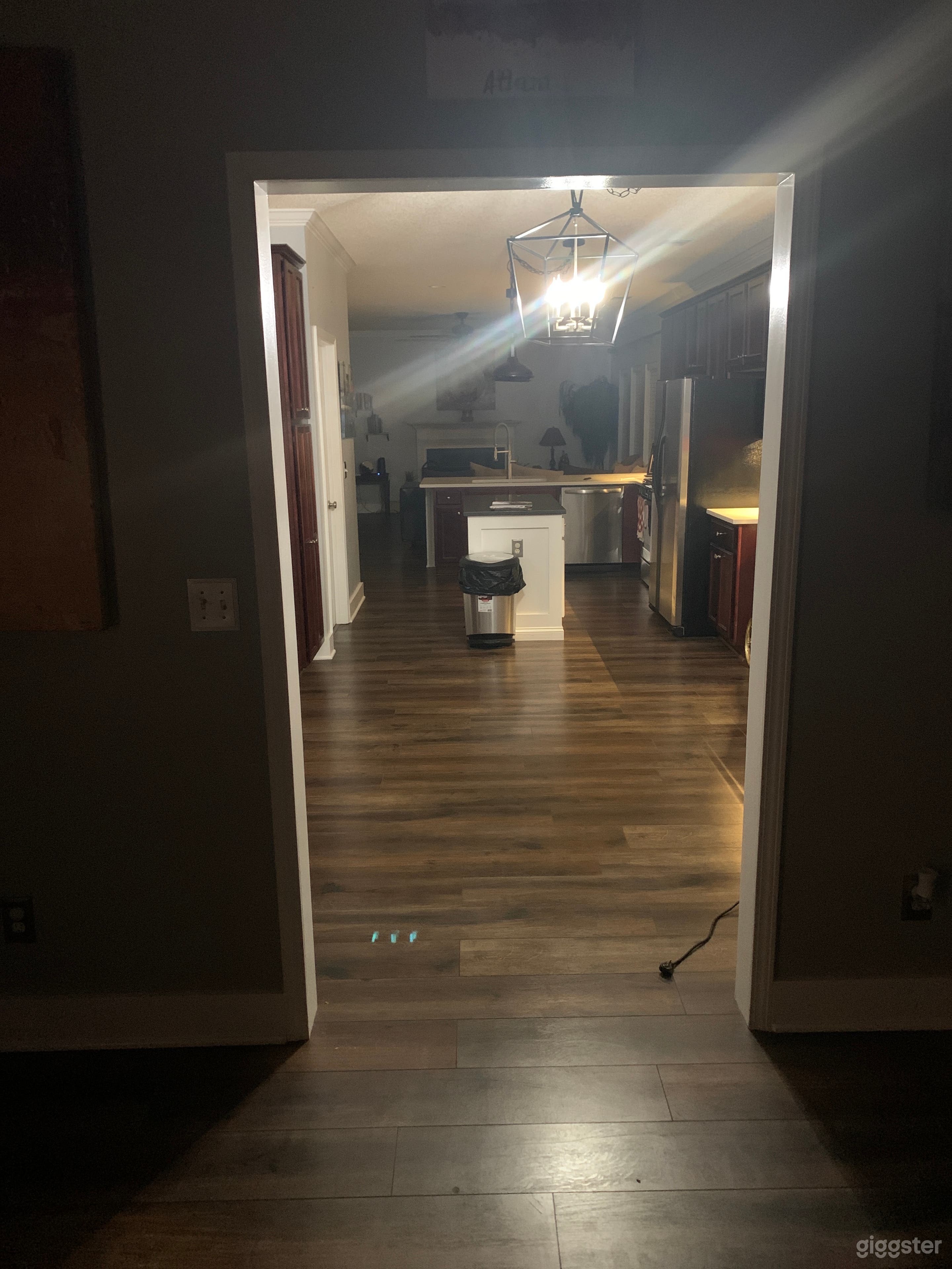 Spacious Home With Airy Layout Photo 4