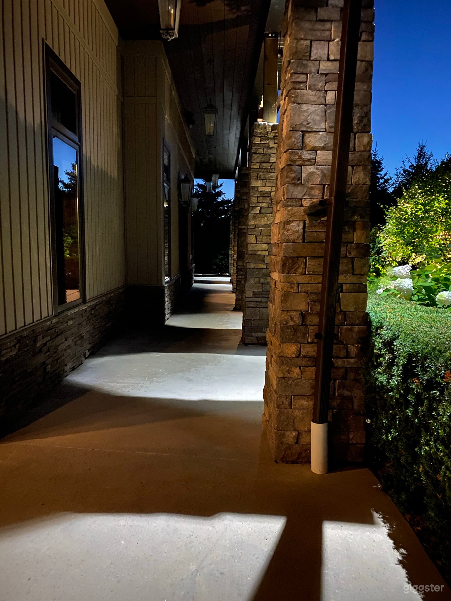 Garden Oasis Photo 3