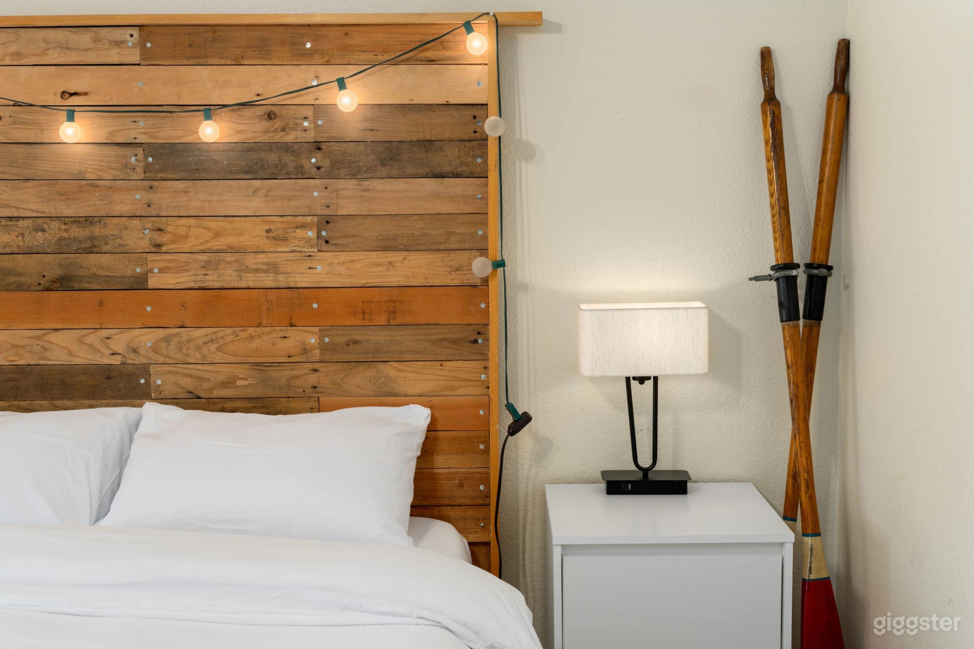 Delightful Home w/ Fireplace, Patio, Fire Pit Photo 4