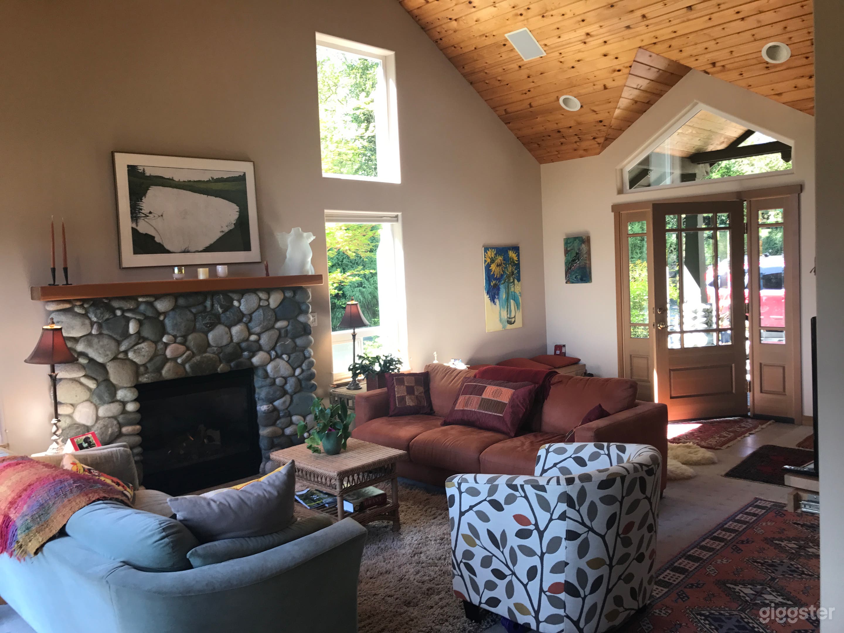 Tranquility in a Paradise Island Photo 3