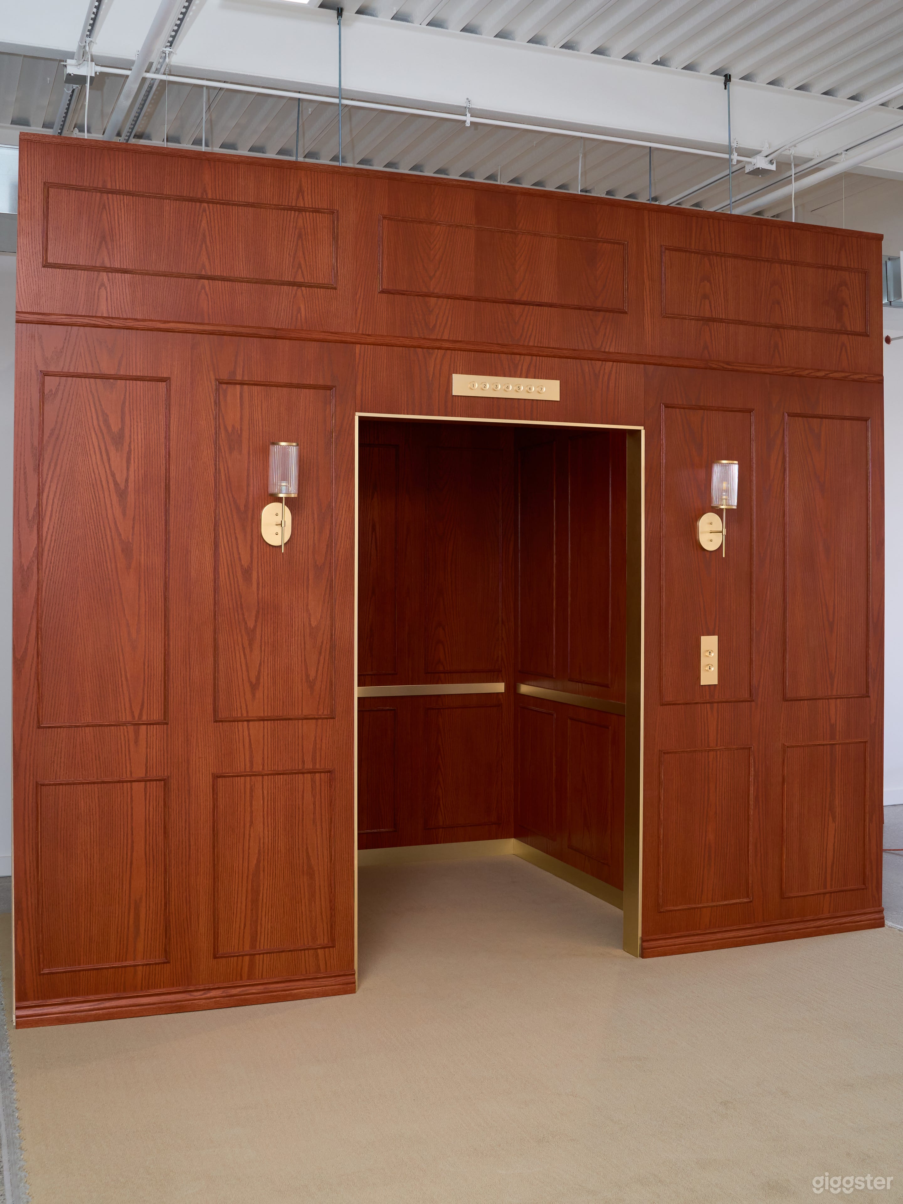 Mid-Century Elevator Set for Photo & Video Shoots Photo 3