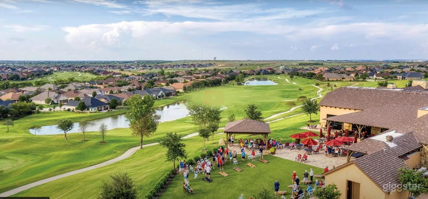 The Patio and Gazebo space Resort in Denton Photo 4