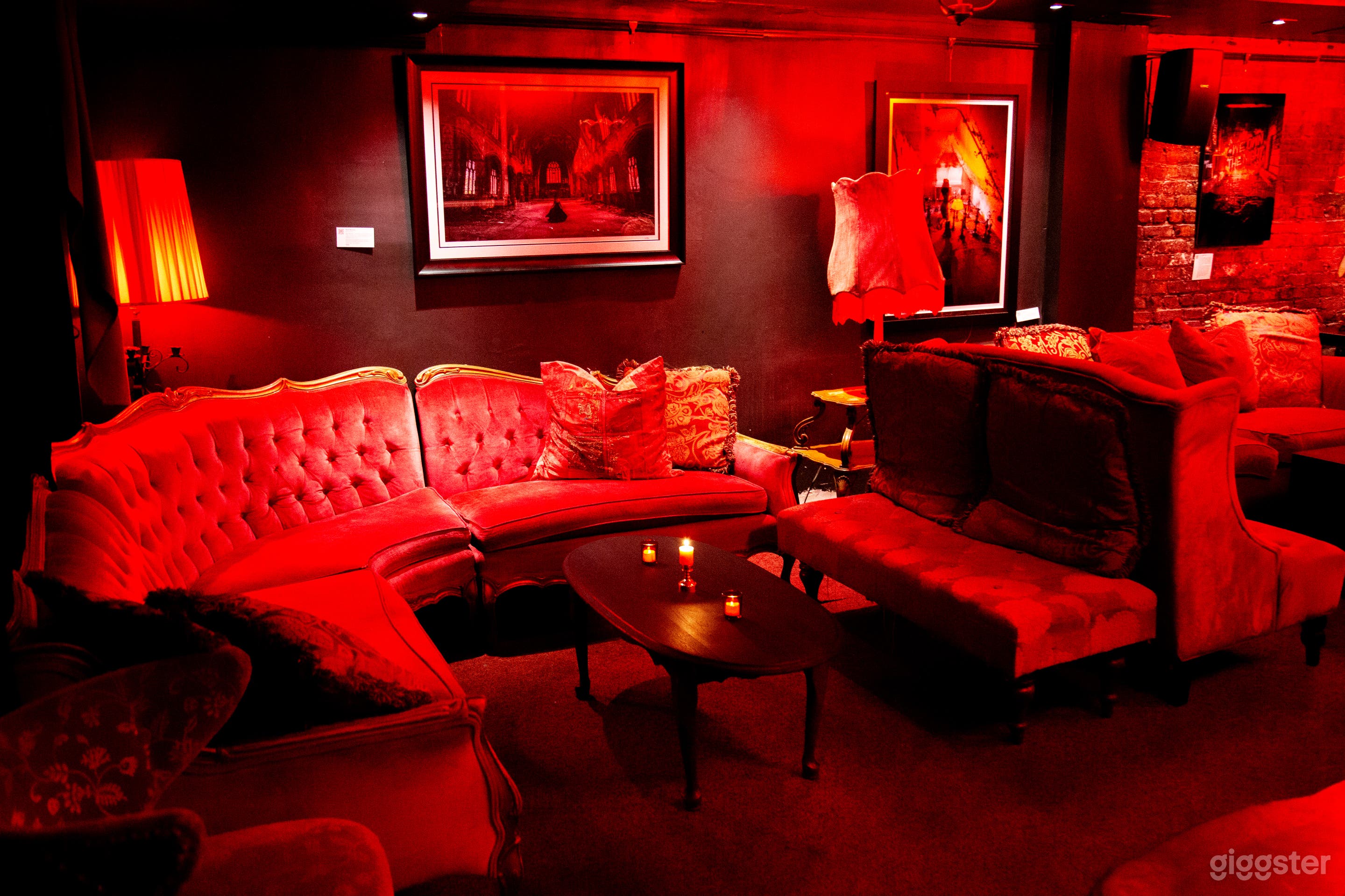 The Marilyn offers ample seating and dancing space. 
