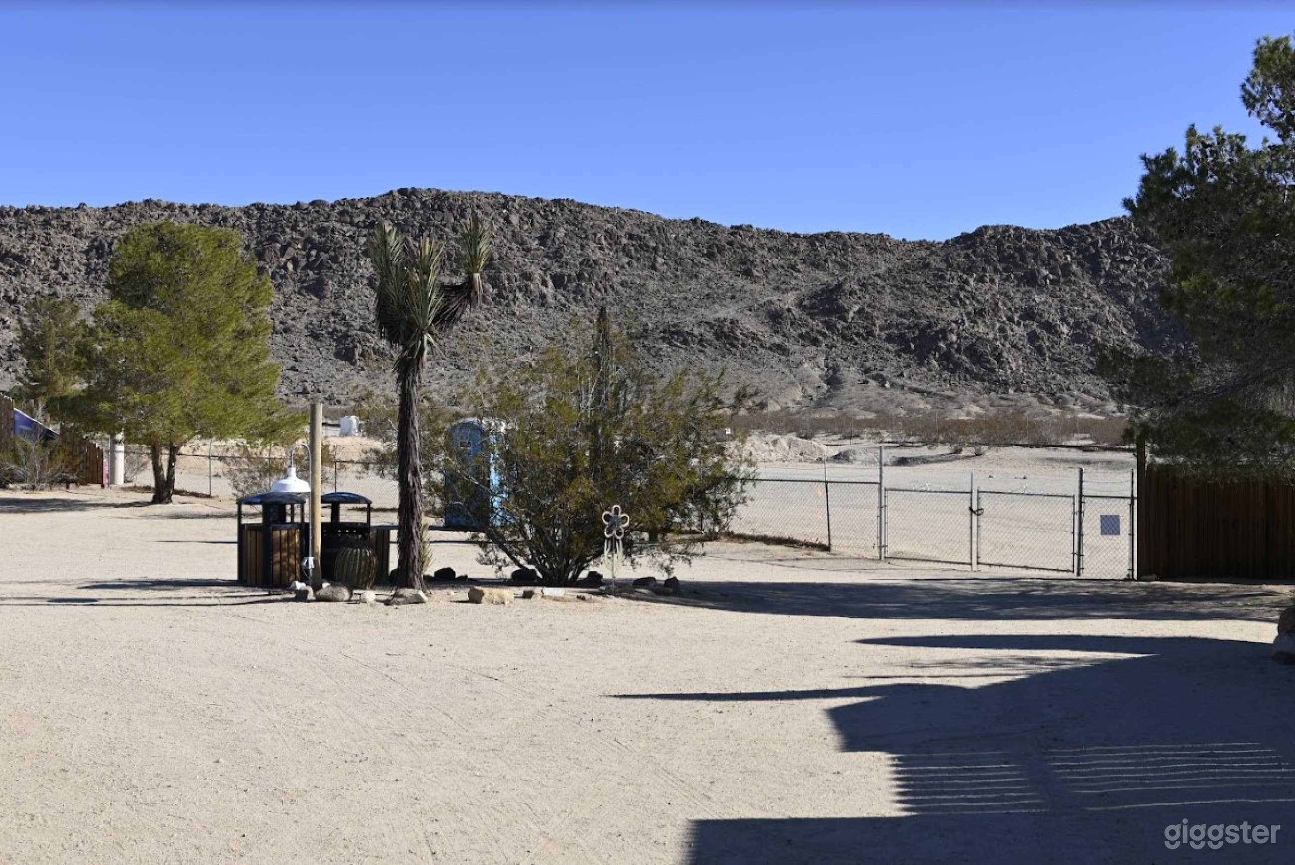 Entire Lake With Huge Space For Events In Joshua Tree Photo 4