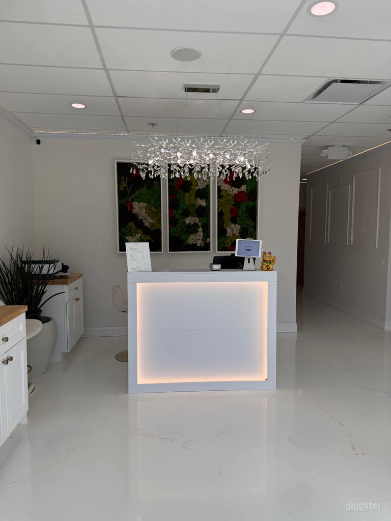  Luxury Medical Spa for Beauty, Wellness & Lifestyle Shoots 