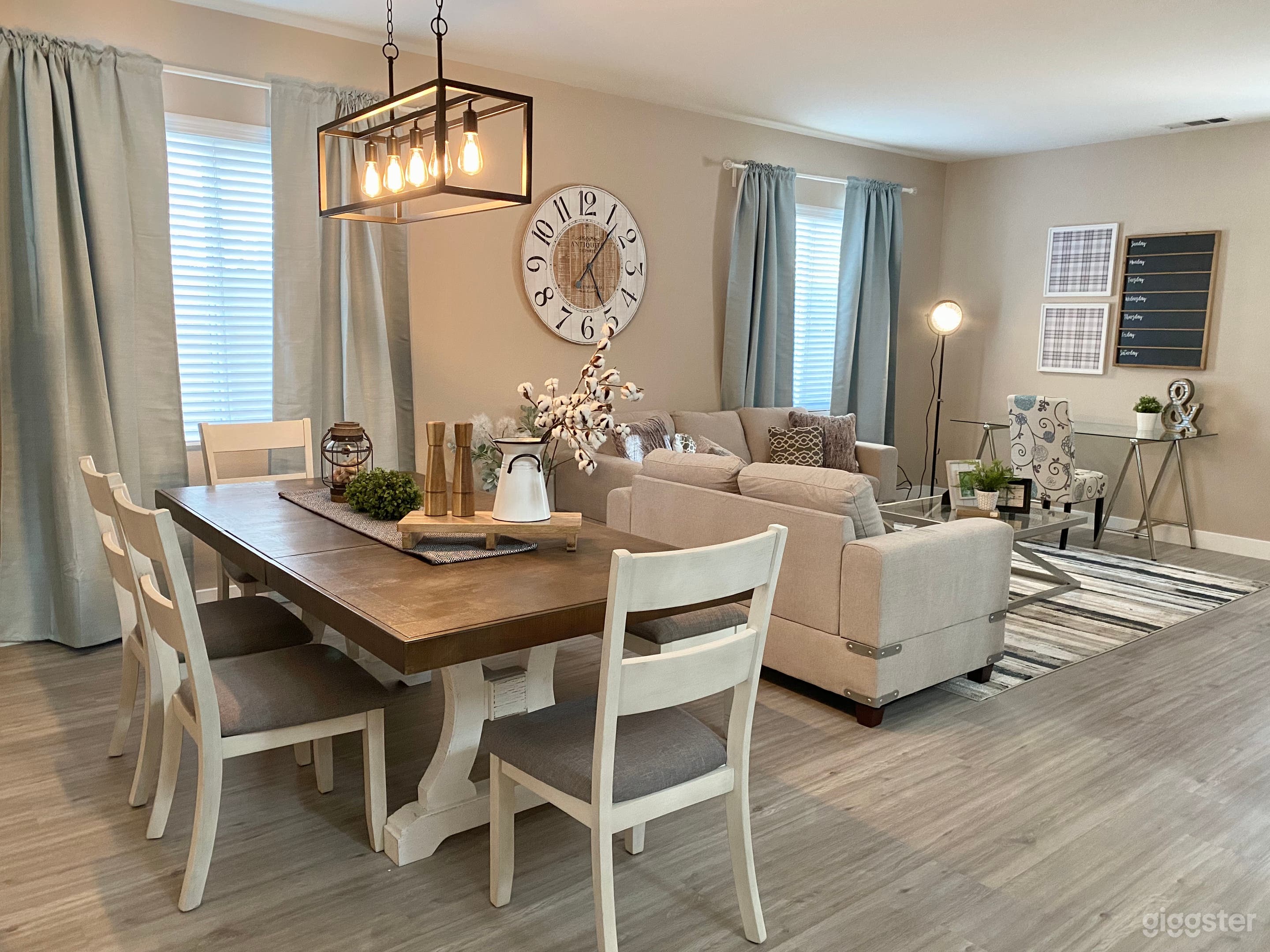 Urban Farm house 4 bedroom 3 bath Photo 1