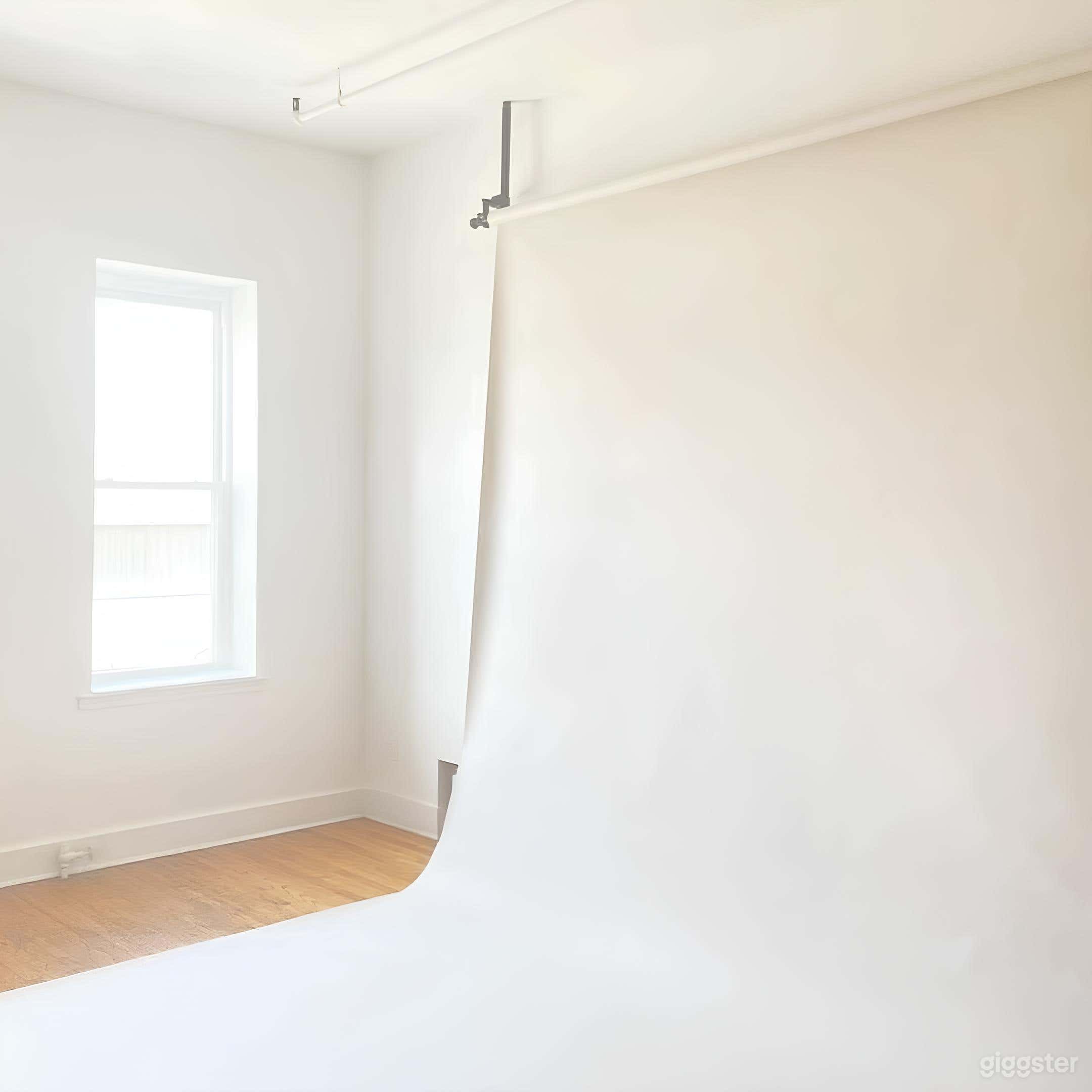 Boutique Production Studio 2 Photo 3