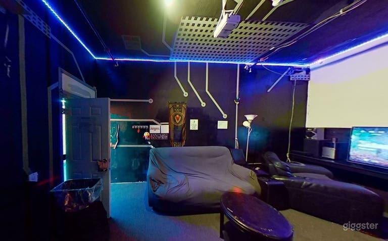  Projector Room in Los Angeles 