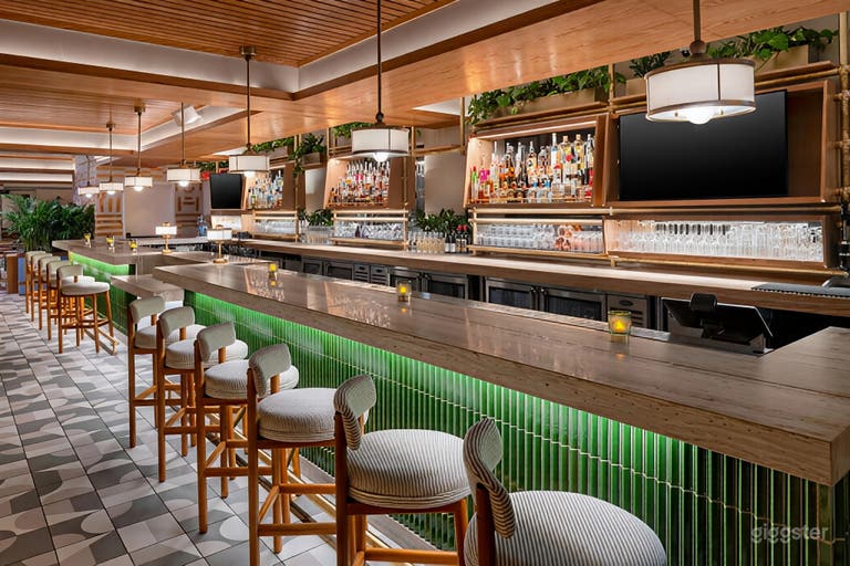  11th Floor Buyout – Terrace & Bar 