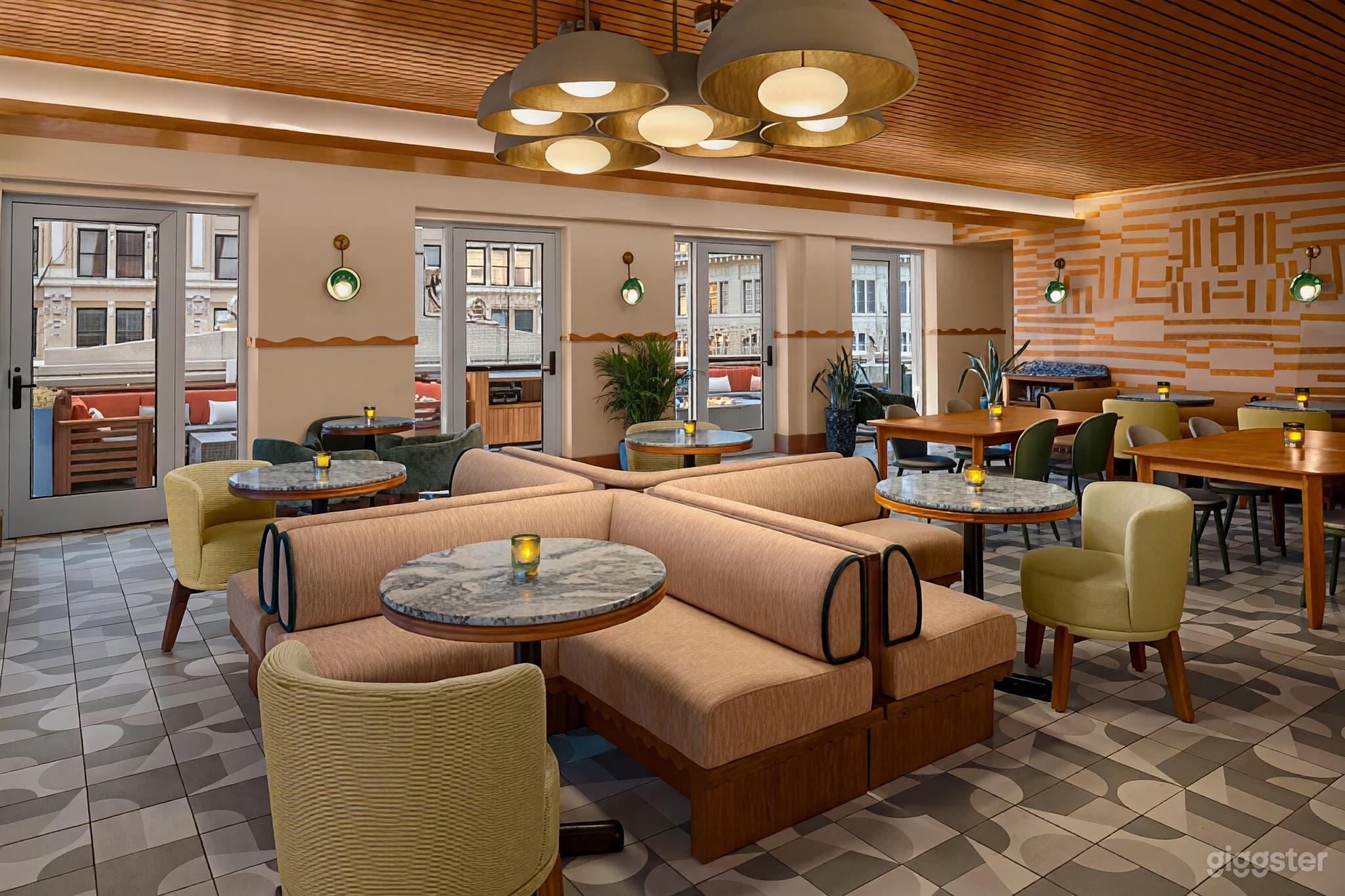 11th Floor Buyout – Terrace & Bar Photo 3