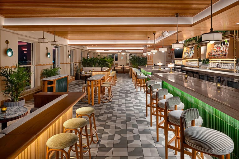  11th Floor Buyout – Terrace & Bar 