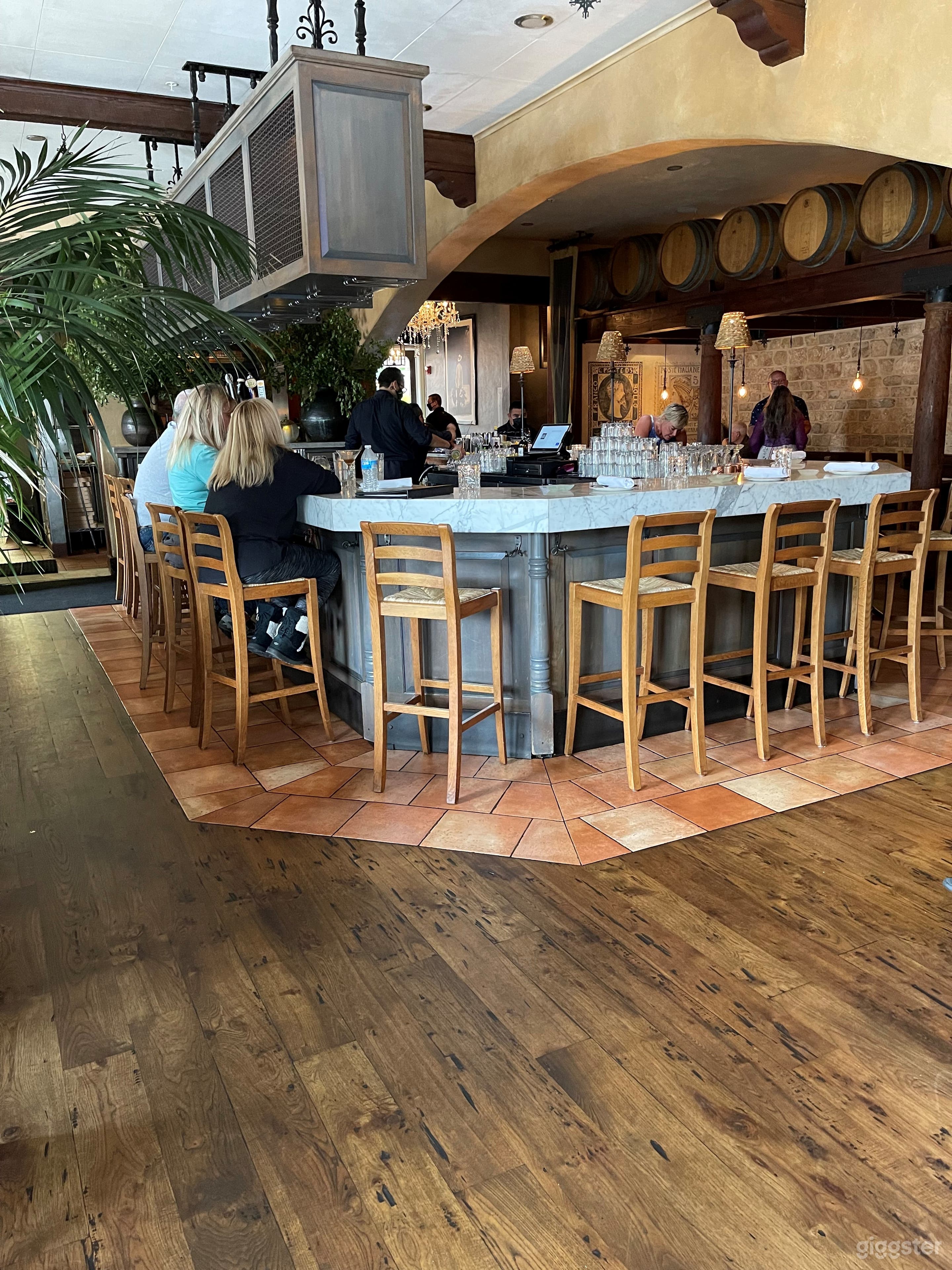 Authentic Italian Inspired Restaurant BUYOUT Photo 3