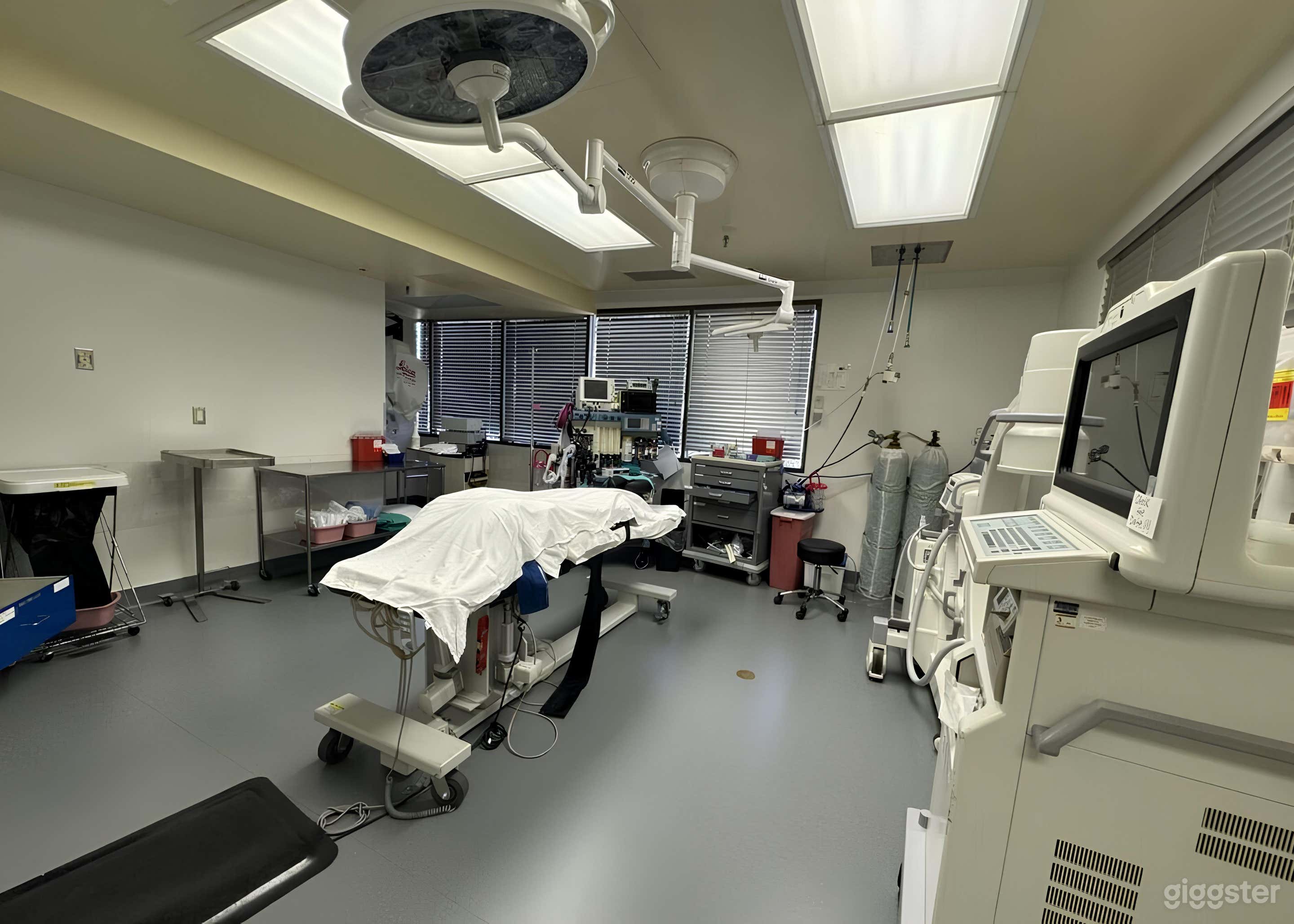 Fully Equipped Operating Room Photo 2