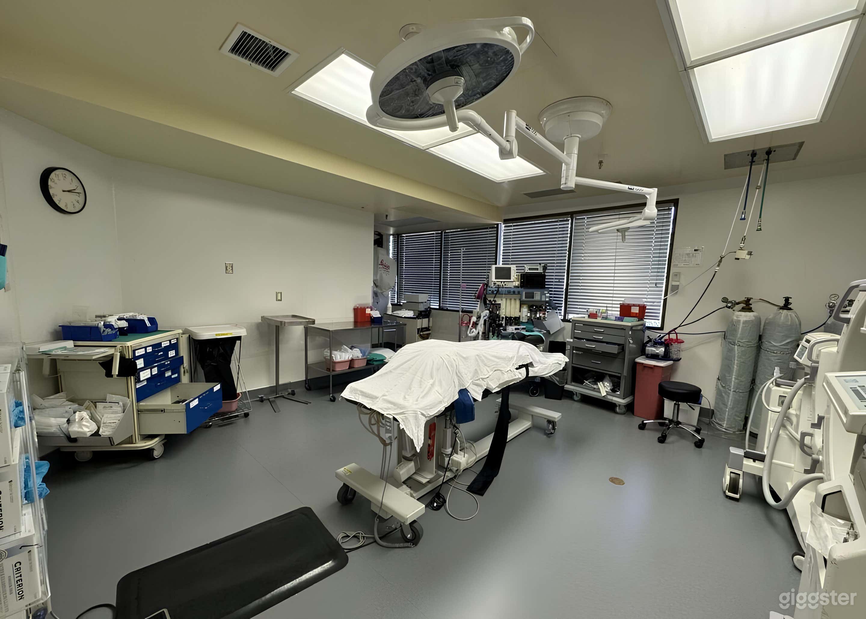 Fully Equipped Operating Room Photo 1