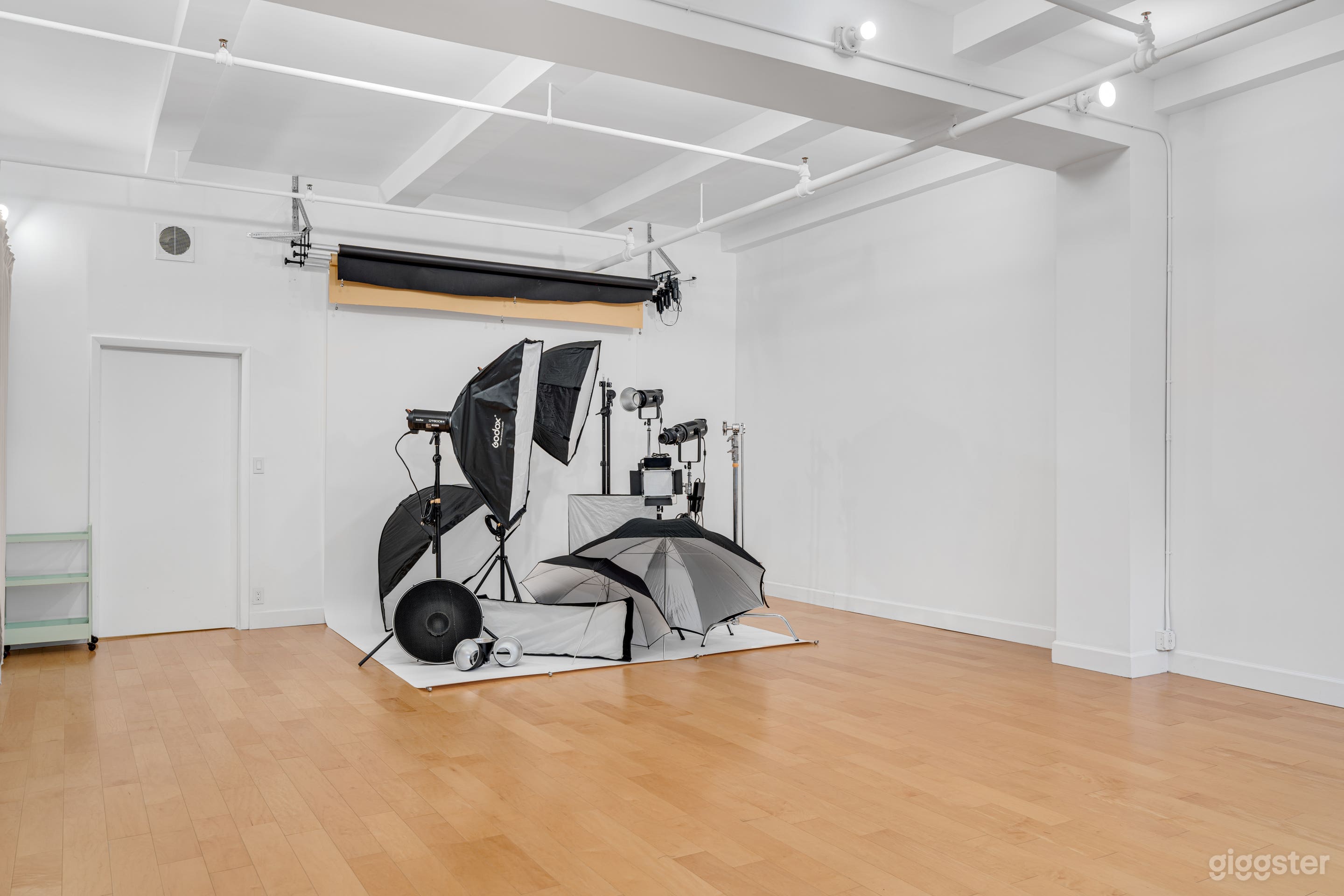 Photo-Dance Studio in Manhattan Photo 3