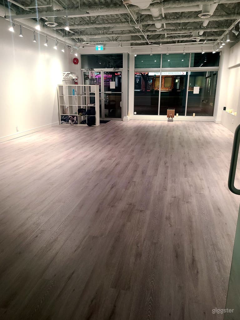  Open Pop Up Studio Space  